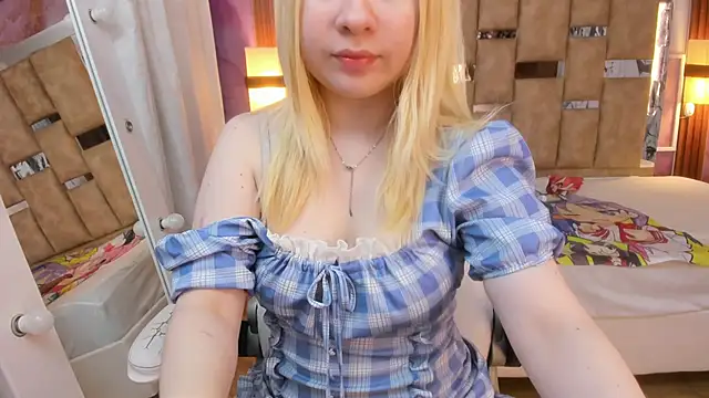 Melody Lolii online show from February 25, 6:28 pm