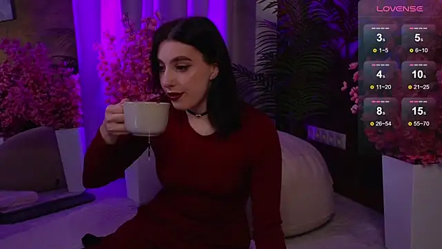 arcane doll online show from October 6, 5:13 am