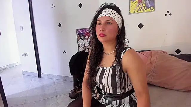 samaramour online show from March 16, 5:50 pm