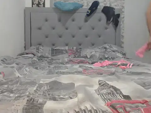 nahomibeckers online show from January 12, 9:20 pm