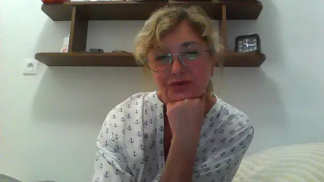 IrynaMolbertx online show from September 16, 8:17 pm