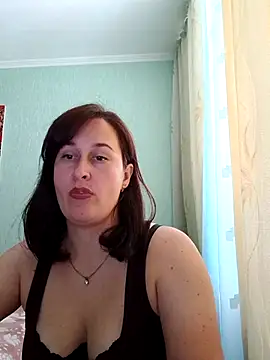Amandda  online show from July 26, 9:06 am