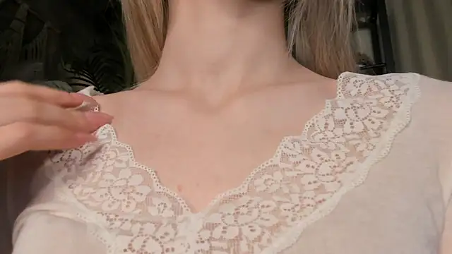 ChinBonnell online show from December 5, 6:02 am