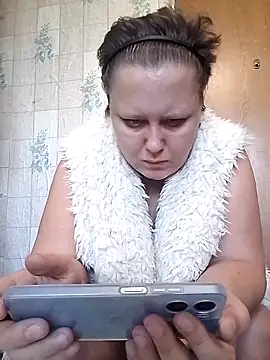 Snapshot of Tupo070481 chatting on October 14, 11:13 am Tupo070481 online show from October 14, 11:13 am