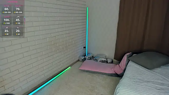 KayleenCurtis online show from June 27, 5:30 am