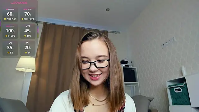 KayleenCurtis online show from May 3, 4:38 am