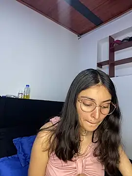 hotwife26 online show from June 14, 7:03 pm