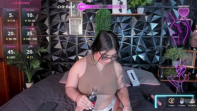 April  foxx online show from November 18, 3:13 pm