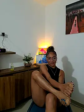BiiancaEstradaa online show from August 2, 12:13 am