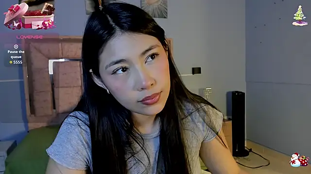 LICKY LOV online show from March 11, 3:11 am