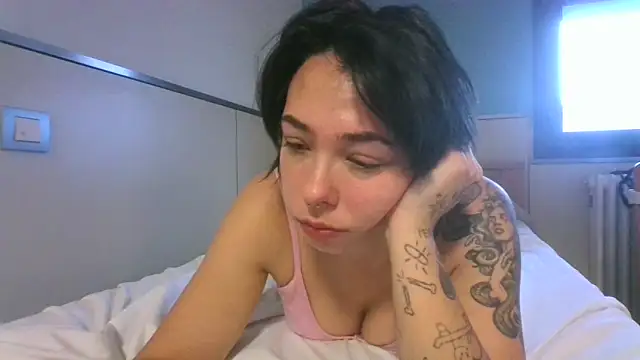 Kitty5348 online show from December 20, 8:29 am