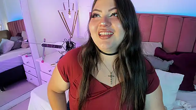 Tessa Sinclaire online show from April 30, 8:25 pm
