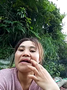 Snapshot of EllyBaby20 chatting on September 28, 9:36 am EllyBaby20 online show from September 28, 9:36 am