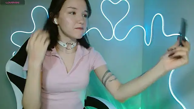 DemiWildcat online show from October 21, 11:14 am