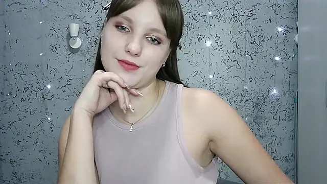 Snapshot of Leonaalove chatting on October 31, 9:02 am Leonaalove online show from October 31, 9:02 am