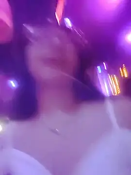 VioletxBloom online show from December 17, 7:01 am