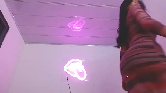 valerii fox 69 online show from March 18, 3:33 am