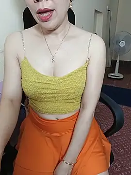 Moona heny online show from June 29, 10:15 am