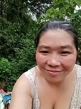 quynhkoolbae online show from June 15, 5:18 am