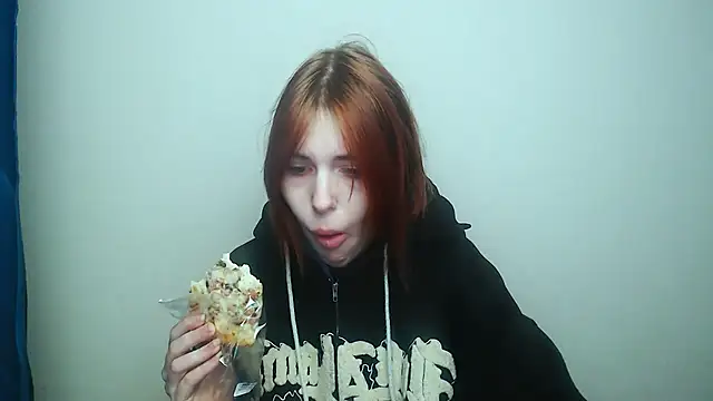 GuessMe    online show from December 5, 3:39 am