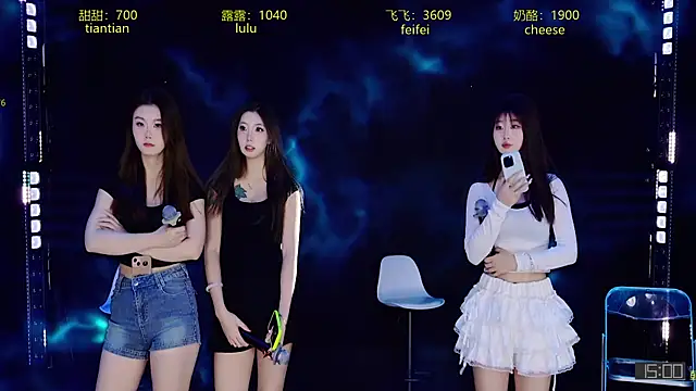 CrazyGirl-888 online show from February 12, 9:22 am