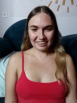 Snapshot of KisaVixen chatting on September 22, 4:38 pm KisaVixen online show from September 22, 4:38 pm