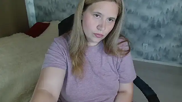 AdelinaLawson online show from July 30, 9:21 am
