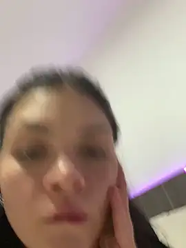 Danielaeliana online show from February 11, 4:14 am