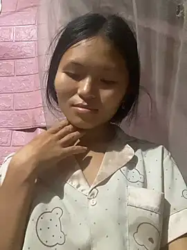 milo bae online show from May 10, 3:47 pm