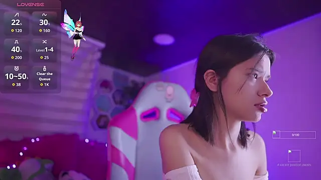 Lana Dreams  online show from November 12, 1:25 am