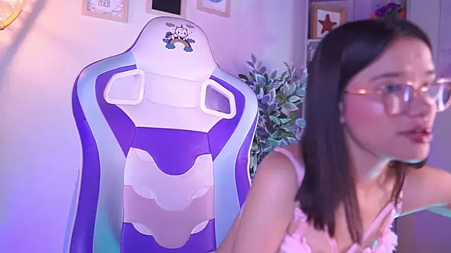 Lana Dreams  online show from January 17, 2:19 am