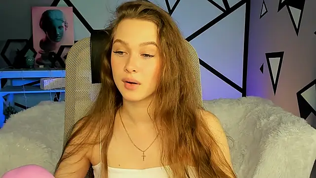 Snapshot of ArielSykes chatting on October 8, 6:45 pm ArielSykes online show from October 8, 6:45 pm