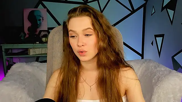 Snapshot of ArielSykes chatting on October 7, 6:34 pm ArielSykes online show from October 7, 6:34 pm