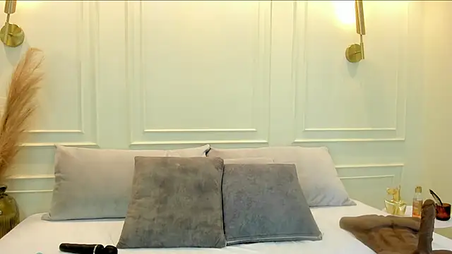 gabysanta  online show from January 10, 6:12 pm