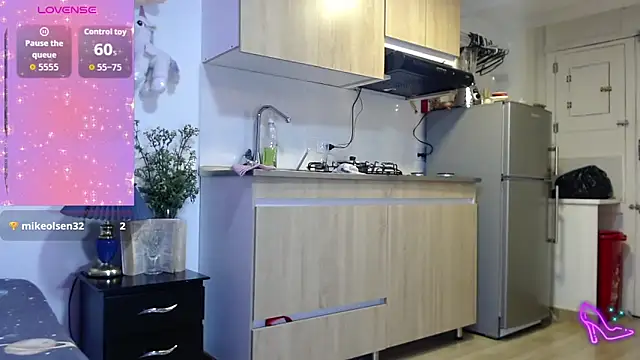 AllysonStonne online show from February 23, 2:45 am