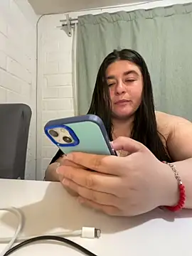 Snapshot of Tukatita69 chatting on October 16, 1:52 am Tukatita69 online show from October 16, 1:52 am