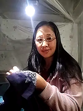 cute love00 online show from February 11, 11:06 pm