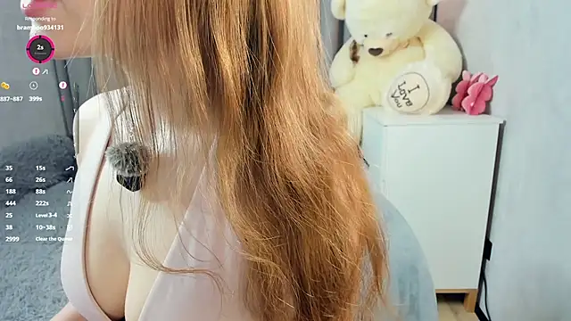 BelleDream online show from July 31, 6:20 pm