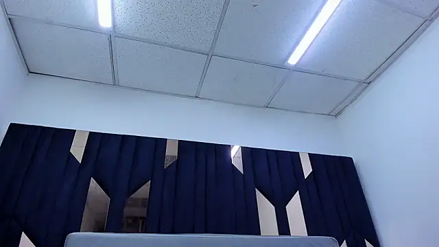 Aisha hotts777 online show from February 3, 4:21 am