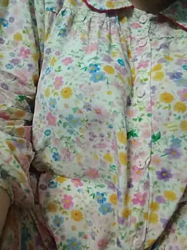  Babyrose  online show from July 14, 5:06 pm