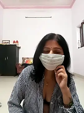 BITEXBABYlove online show from November 25, 2:47 am