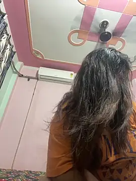 indian-hotmilfs online show from September 13, 1:52 pm