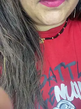 indian-hotmilfs online show from November 19, 1:44 pm