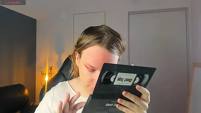 Amanda Butlerr online show from October 22, 9:58 am