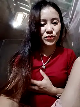 Snapshot of TinTim02 chatting on October 6, 6:52 am TinTim02 online show from October 6, 6:52 am