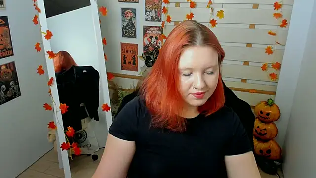 ScarletVixen  online show from October 18, 6:42 pm