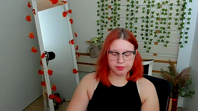 ScarletVixen  online show from October 9, 8:57 pm