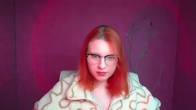 ScarletVixen  online show from September 17, 5:33 pm