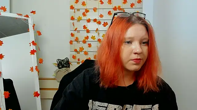 ScarletVixen  online show from October 16, 6:21 pm