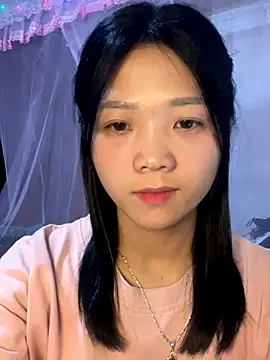 Snapshot of thaoyeuuu chatting on September 27, 2:24 pm thaoyeuuu online show from September 27, 2:24 pm